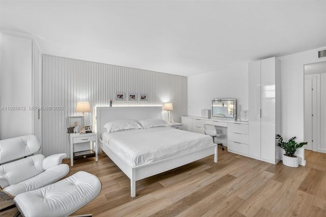 9250 W Bay Harbor Dr 5D, Bay Harbor Islands, FL 33154