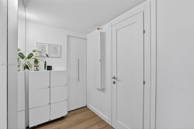 9250 W Bay Harbor Dr 5D, Bay Harbor Islands, FL 33154