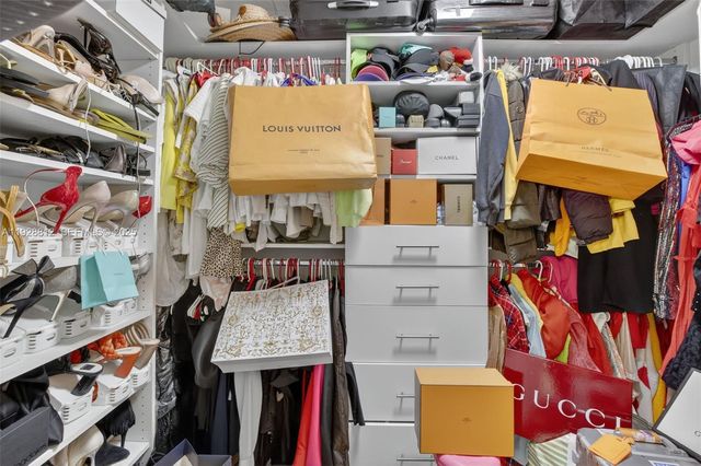 9250 W Bay Harbor Dr 5D, Bay Harbor Islands, FL 33154