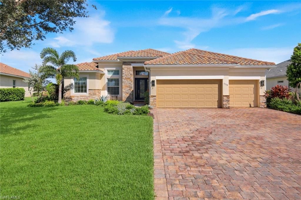 9238 Ores CIR, NAPLES, FL 34120 — photo 3