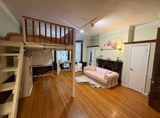 379 Beacon 1R, Boston, MA 02116