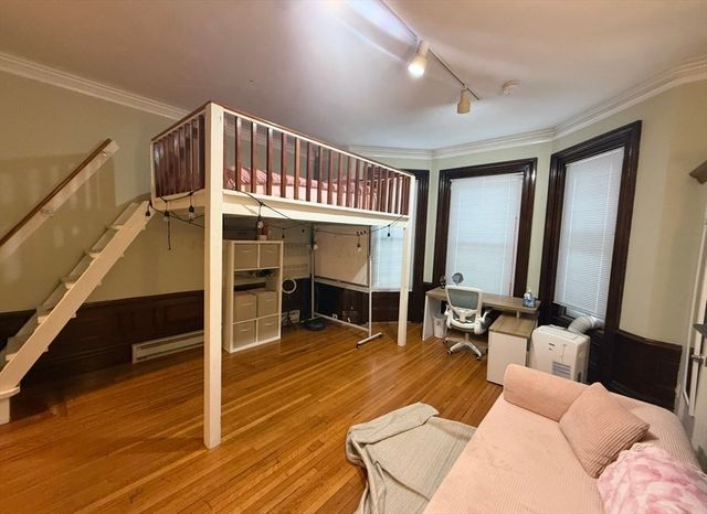 379 Beacon 1R, Boston, MA 02116