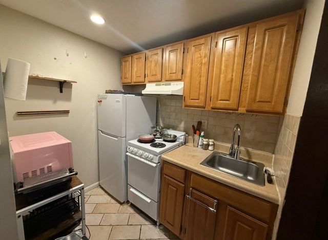 379 Beacon 1R, Boston, MA 02116