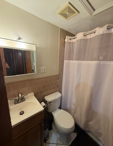 379 Beacon 1R, Boston, MA 02116