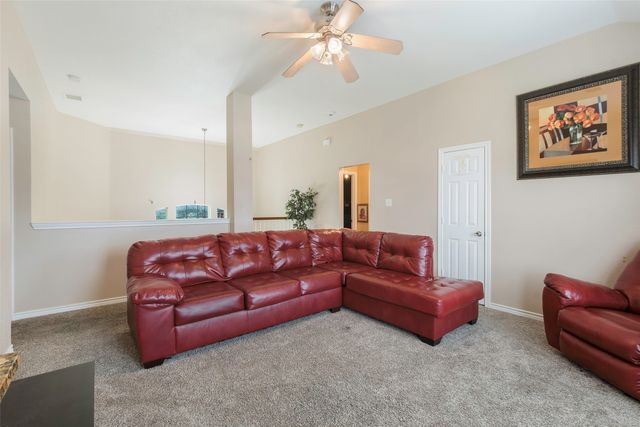 1528 Mill Creek Drive, Desoto, TX 75115