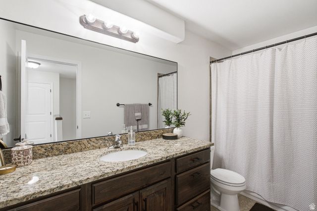 1064 W 2050 S, Syracuse, UT 84075