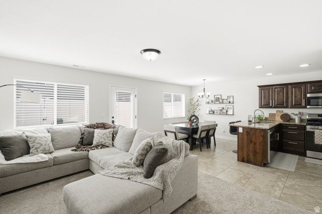 1064 W 2050 S, Syracuse, UT 84075