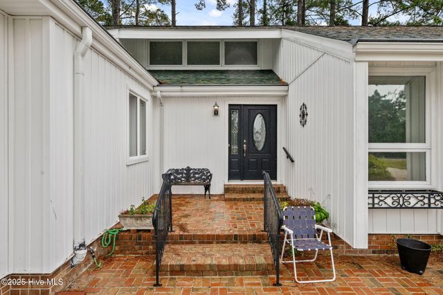 1106 Caracara Drive, New Bern, NC 28560