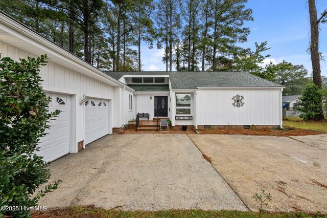 1106 Caracara Drive, New Bern, NC 28560