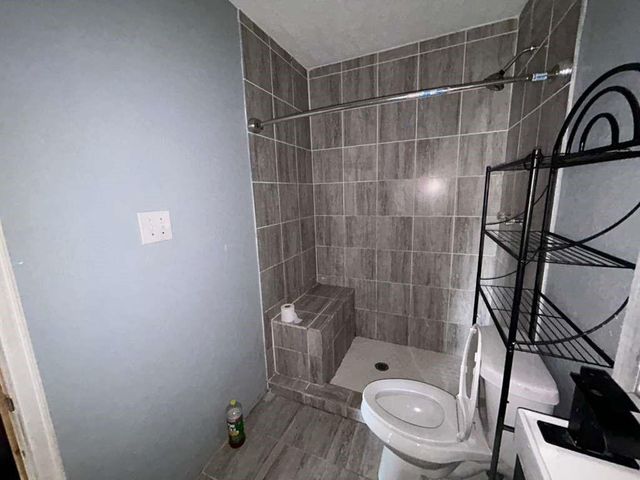 214 Bolden Street, Houston, TX 77029
