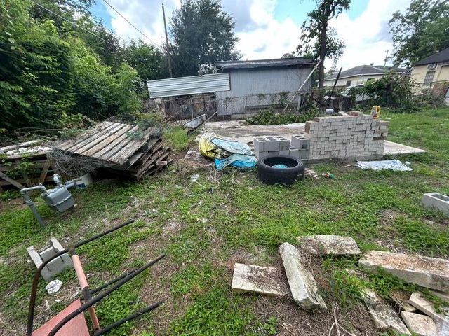 214 Bolden Street, Houston, TX 77029