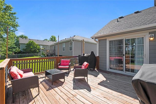 11039 N Ditman Avenue, Kansas City, MO 64157