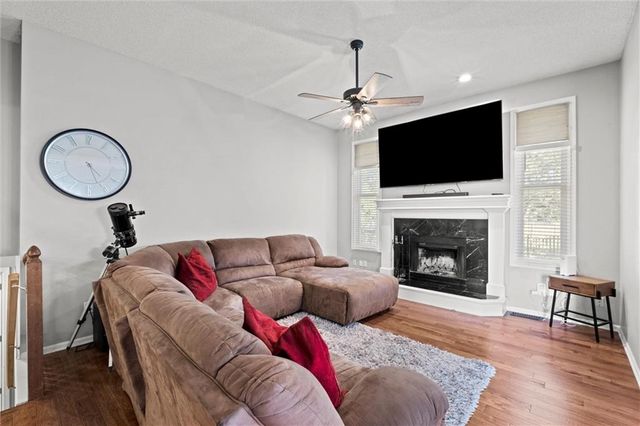 11039 N Ditman Avenue, Kansas City, MO 64157