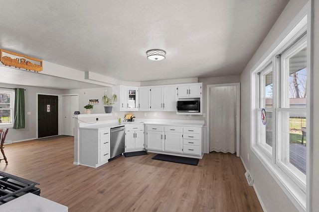 3175 BIRCH ROAD, Suamico, WI 54172