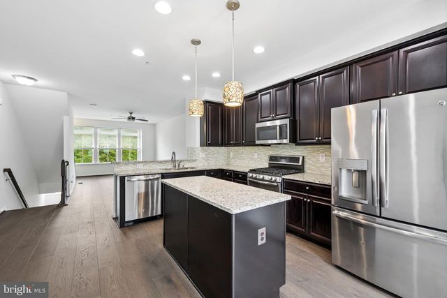 24855 COATS SQ, Aldie, VA 20105