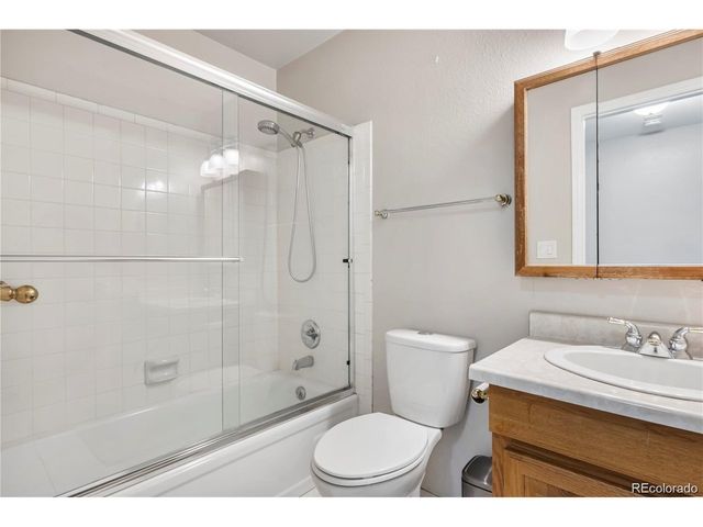 3528 S Ouray Cir, Aurora, CO 80013