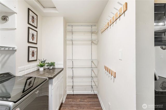 9018 14th Avenue SW, Seattle, WA 98106