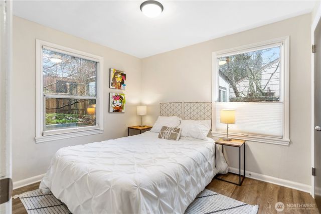 9018 14th Avenue SW, Seattle, WA 98106