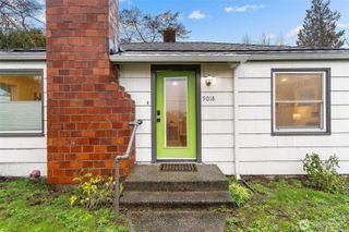 9018 14th Avenue SW, Seattle, WA 98106