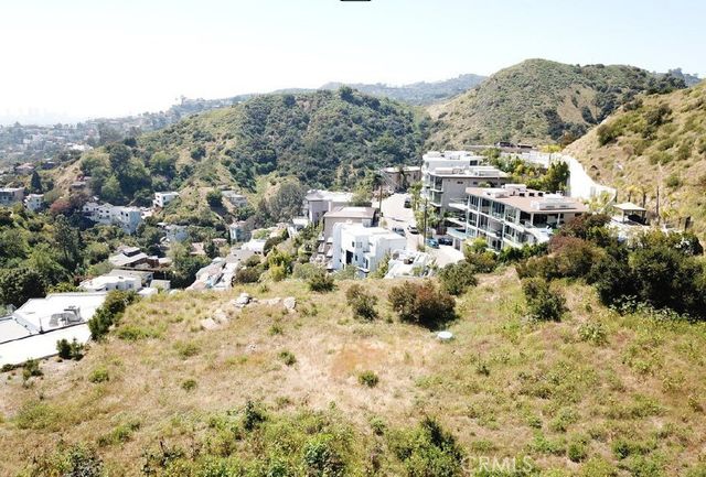 6363 Weidlake Drive, Los Angeles, CA 90068