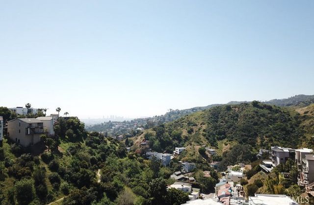 6363 Weidlake Drive, Los Angeles, CA 90068