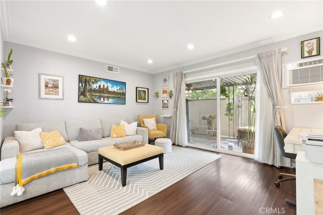 1921 Sherry 109, Santa Ana, CA 92705