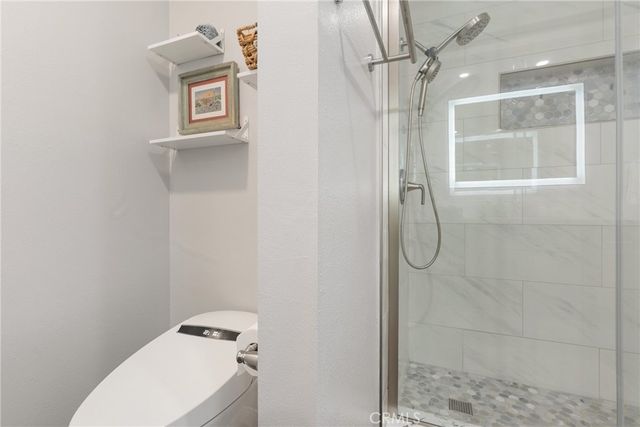 1921 Sherry 109, Santa Ana, CA 92705