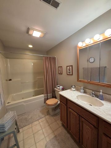 1699 Lincoln Street, Hobart, IN 46342