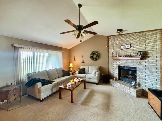 1699 Lincoln Street, Hobart, IN 46342