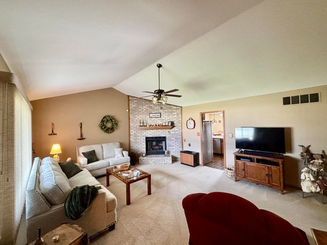 1699 Lincoln Street, Hobart, IN 46342