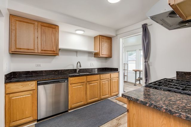 640 W 44th Street, Chicago, IL 60609