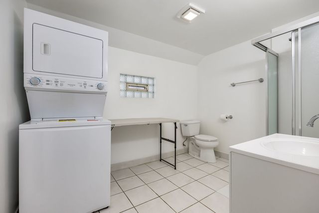 640 W 44th Street, Chicago, IL 60609