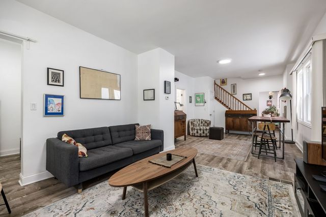 640 W 44th Street, Chicago, IL 60609
