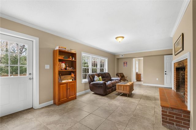 102 Cherokee Road, Clemson, SC 29631