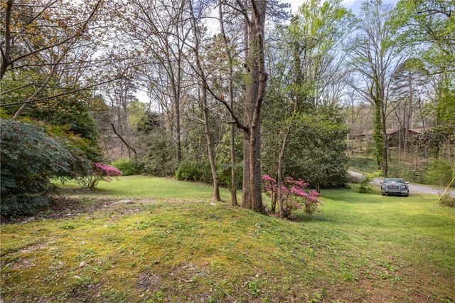 102 Cherokee Road, Clemson, SC 29631