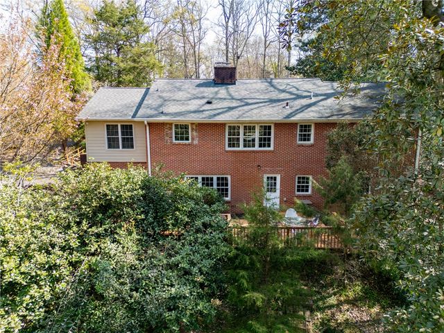 102 Cherokee Road, Clemson, SC 29631