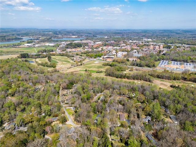 102 Cherokee Road, Clemson, SC 29631