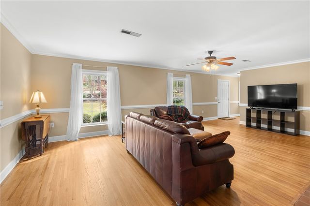 102 Cherokee Road, Clemson, SC 29631
