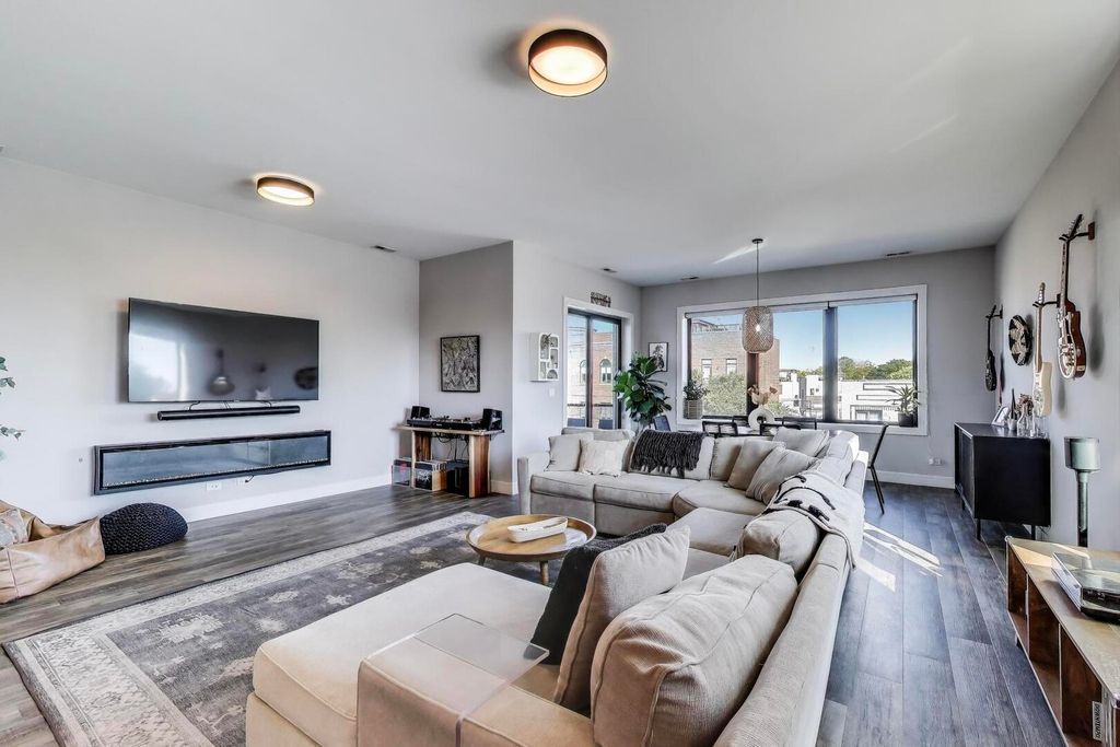 2246 N Western Avenue 4, Chicago, IL 60647 — photo 4