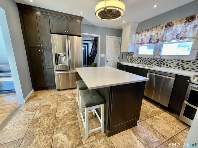 405 Westfield Avenue, Bridgeport, CT 06606