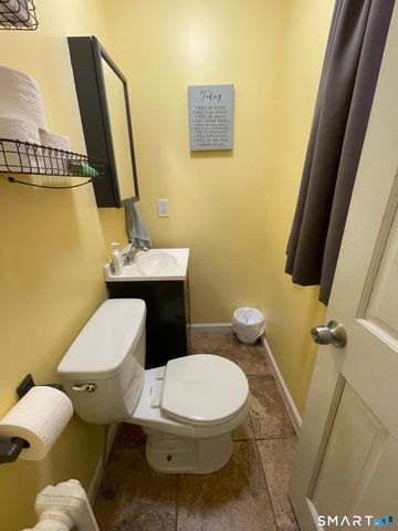 405 Westfield Avenue, Bridgeport, CT 06606