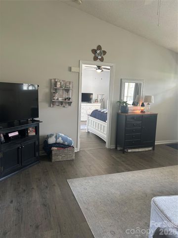 110 Shenandoah Loop, Troutman, NC 28166