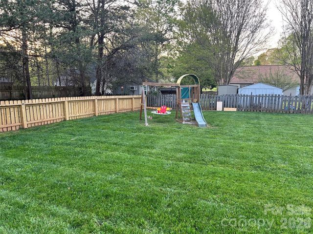 110 Shenandoah Loop, Troutman, NC 28166