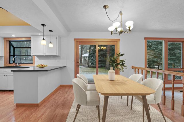 3611 E Pine Needle Ave, Colbert, WA 99005