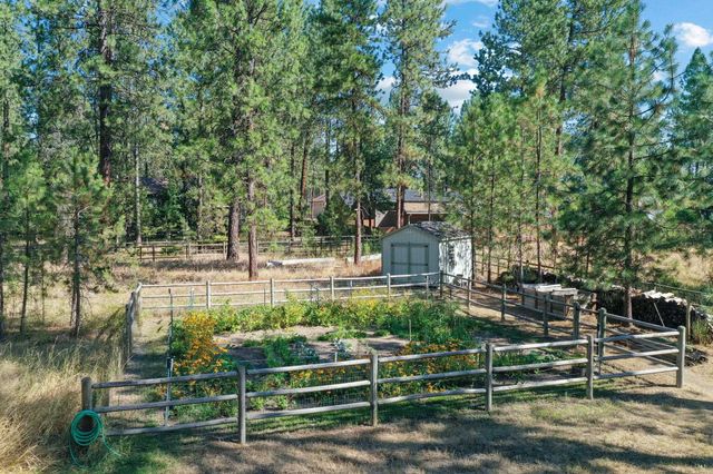 3611 E Pine Needle Ave, Colbert, WA 99005