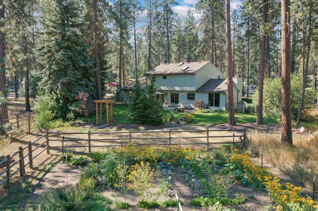 3611 E Pine Needle Ave, Colbert, WA 99005