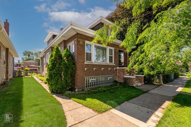 1242 Highland Avenue, Berwyn, IL 60402