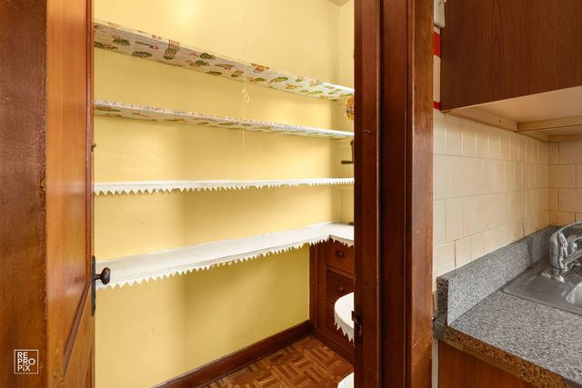 1242 Highland Avenue, Berwyn, IL 60402