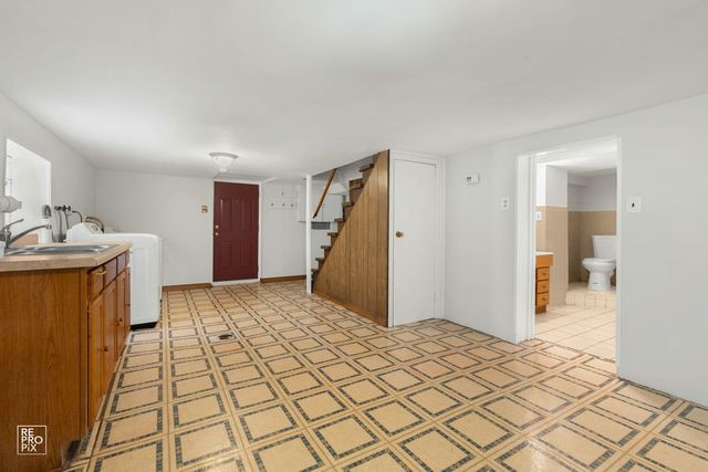 1242 Highland Avenue, Berwyn, IL 60402