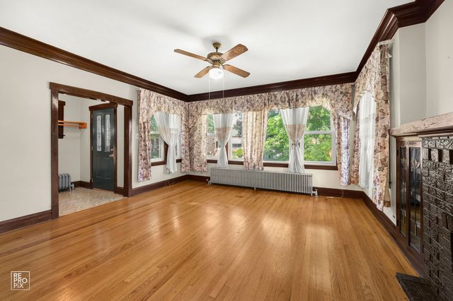 1242 Highland Avenue, Berwyn, IL 60402